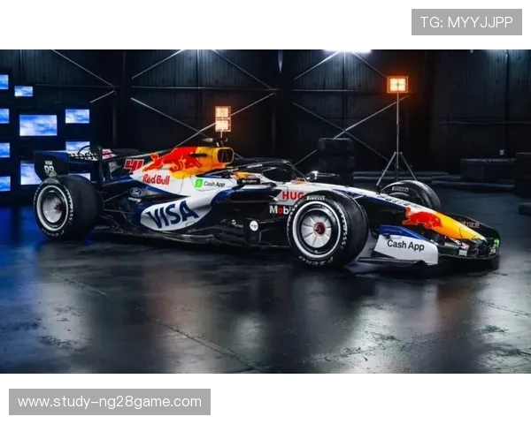 F1赛季最新动态：红牛队再创辉煌，法拉利挑战失利引发争议